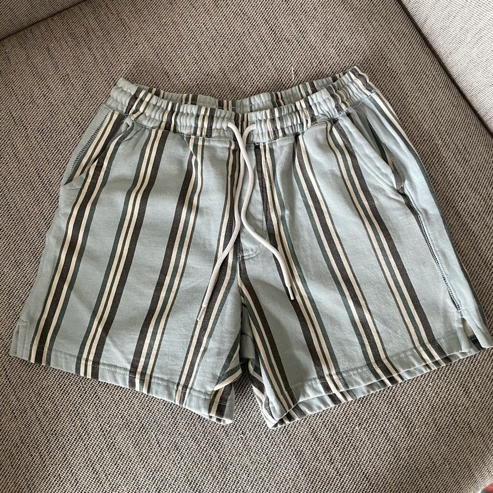 Striped sweatshorts